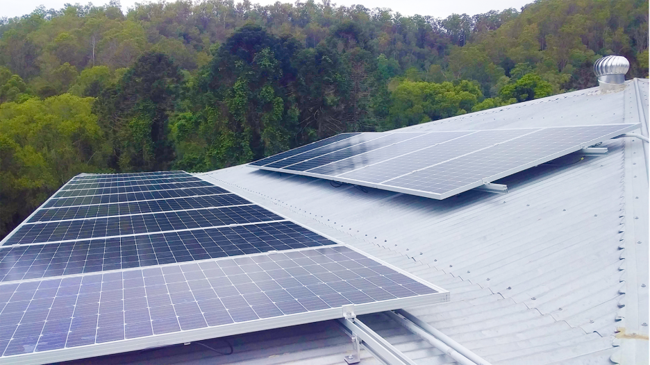off grid solar panels installation
